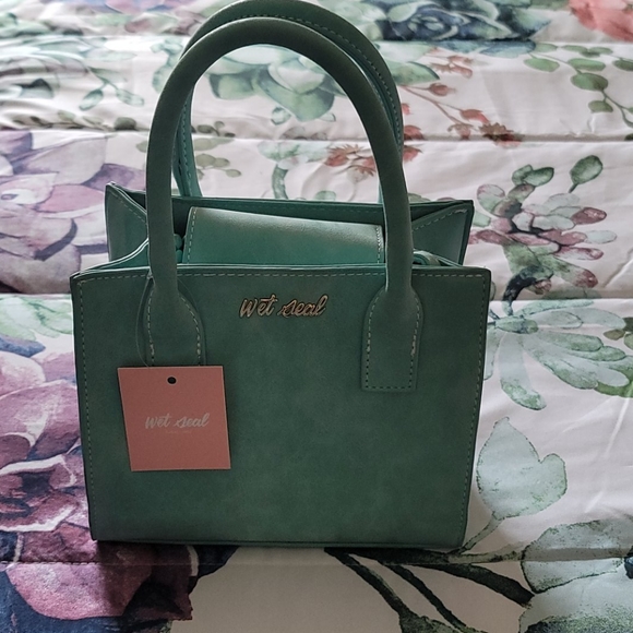 Handbag - Picture 1 of 3